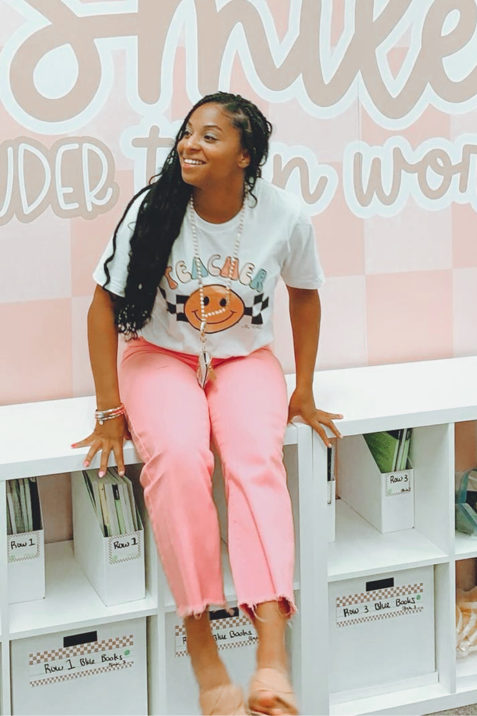 TEACHER CHECKERED GRAPHIC TEE