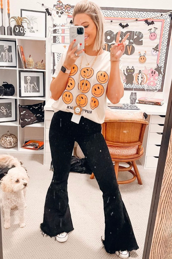Happy to Teach Smiley Graphic Tee
